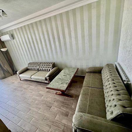 David Apt 1A Batum Dış mekan fotoğraf