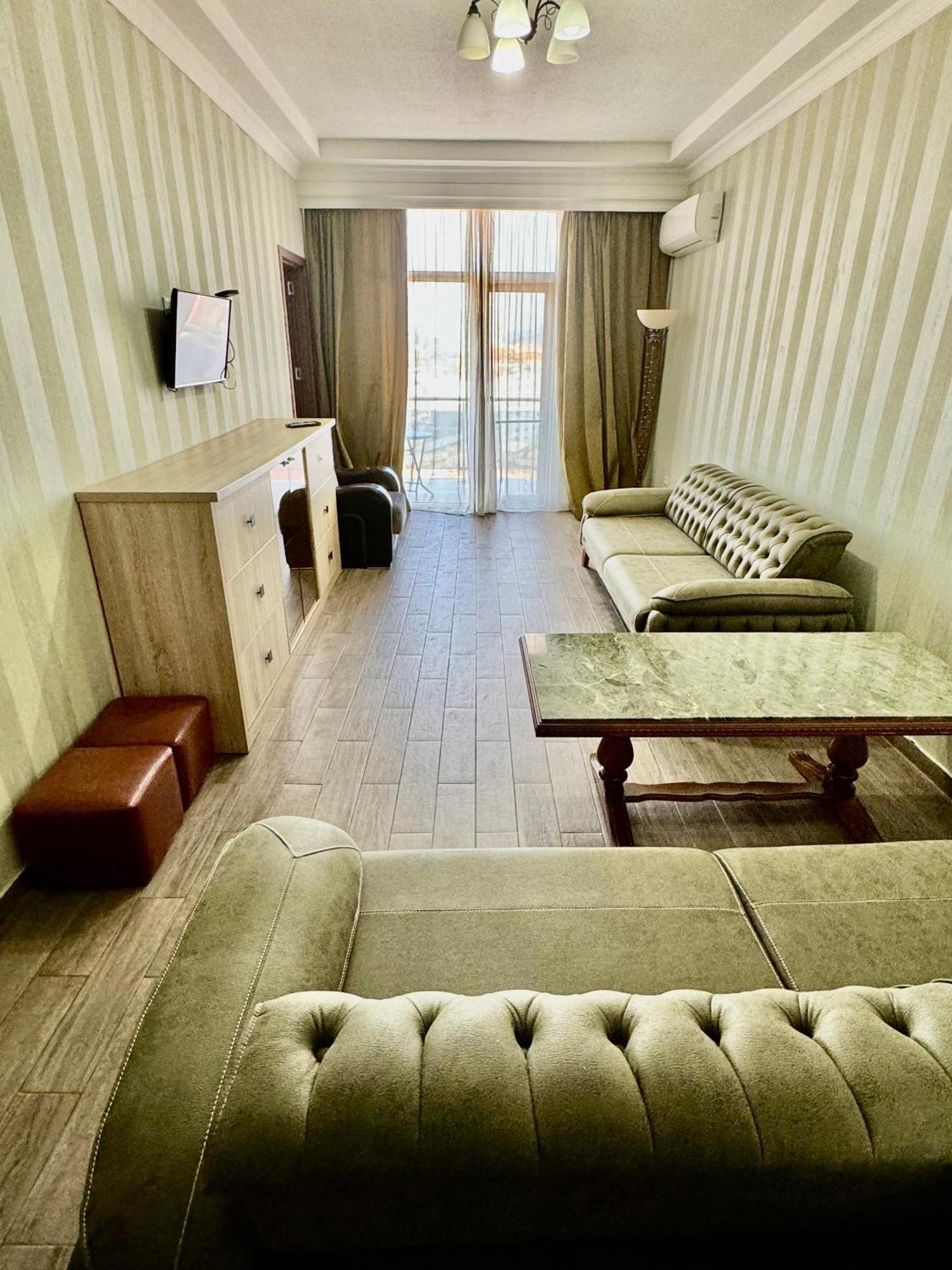 David Apt 1A Batum Dış mekan fotoğraf
