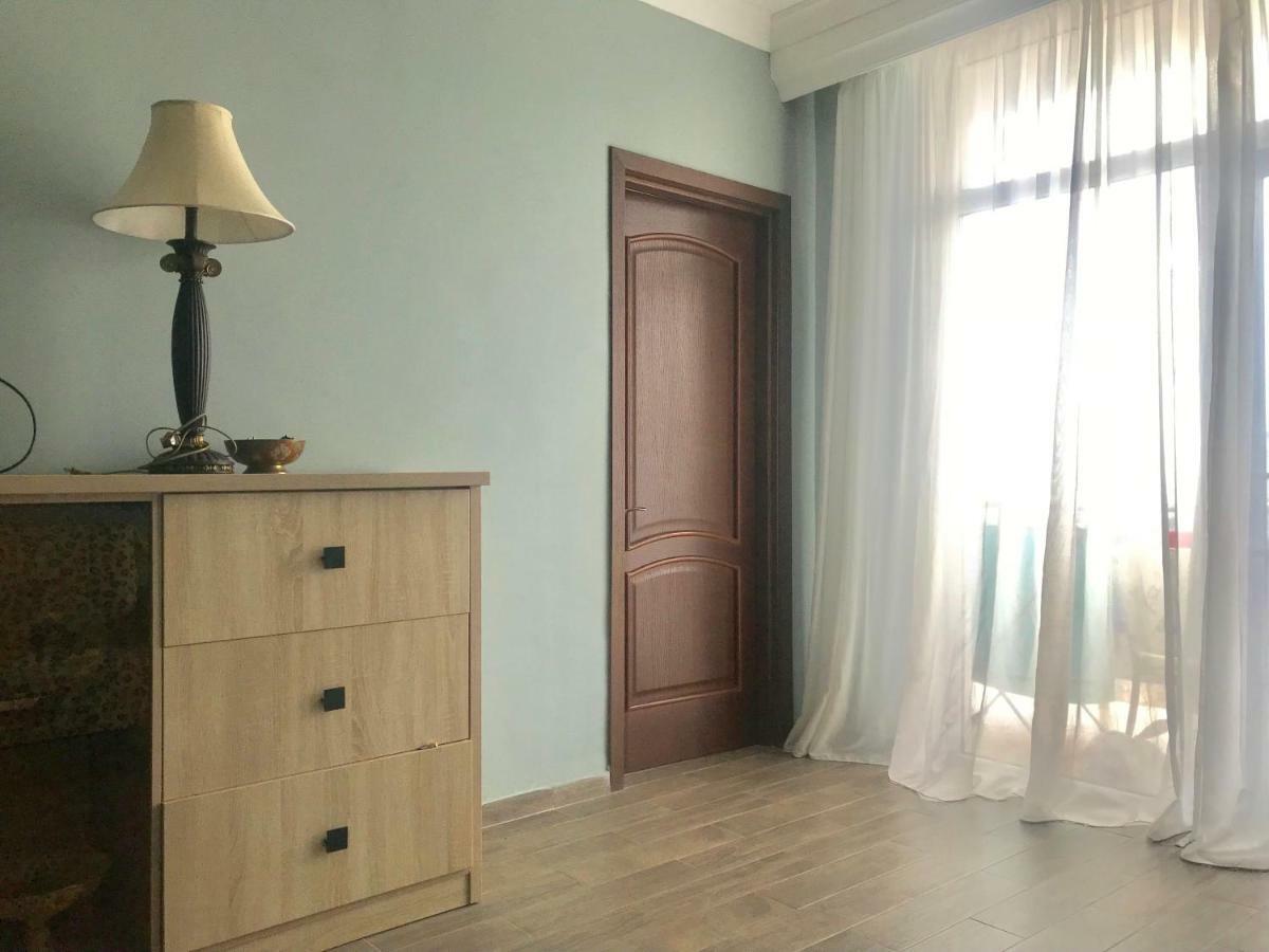 David Apt 1A Batum Dış mekan fotoğraf